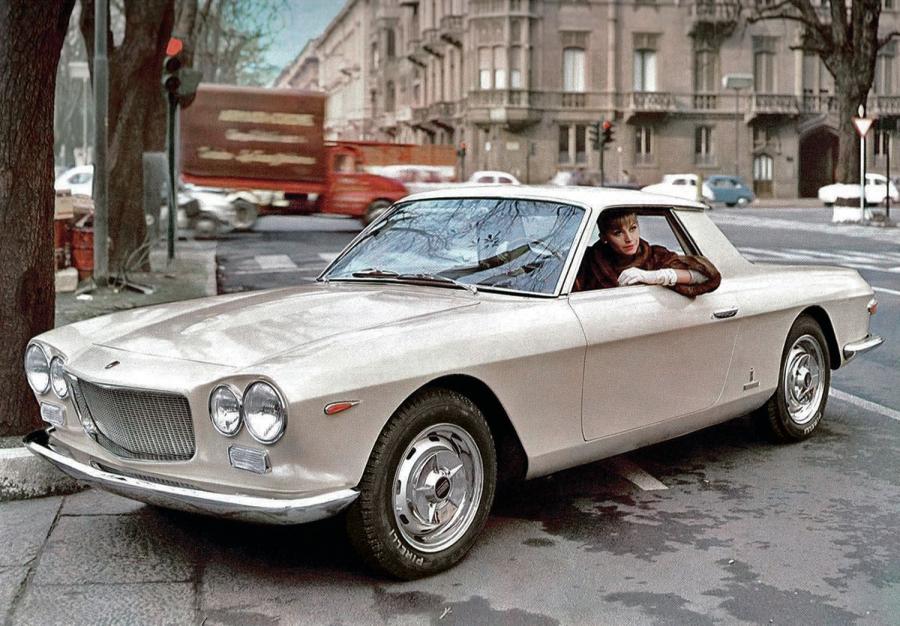  Fiat 2300 Coupe Speciale 1962 года  (фото 1 из 4)